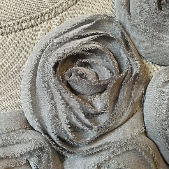 Nicole Miller Clay Grey Rayon 3/4 Sleeve Chiffon Rose Shirt - Picture 7 of 16